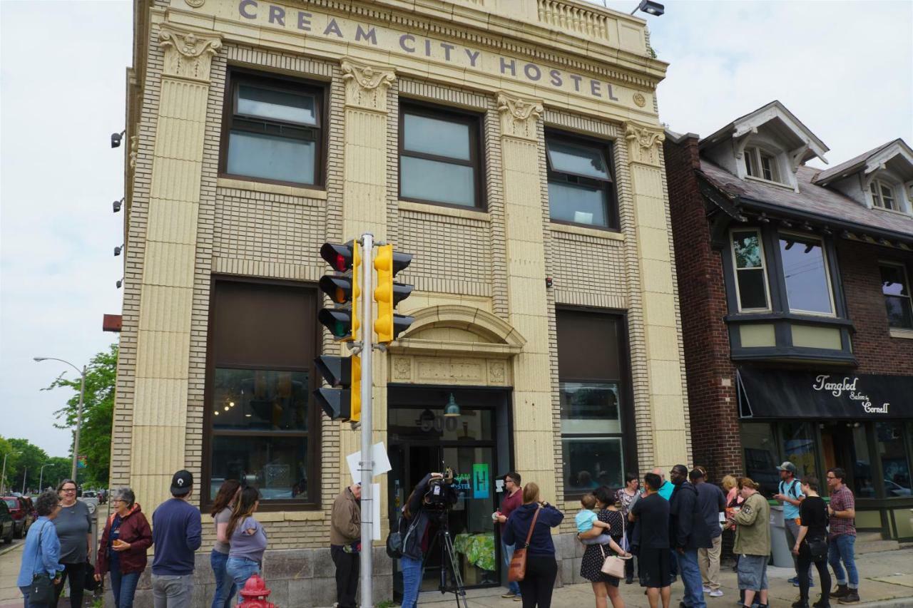 Cream City Hostel Milwaukee Exterior foto